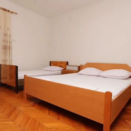Dinka Guesthouse Makarska Exterior photo