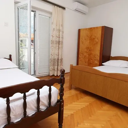 Dinka Guesthouse Makarska Exterior photo