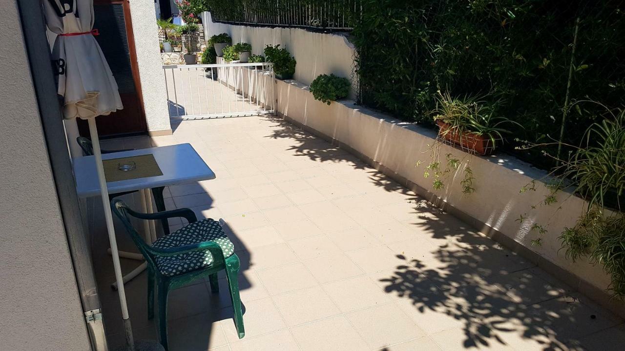 Apartament Dinka