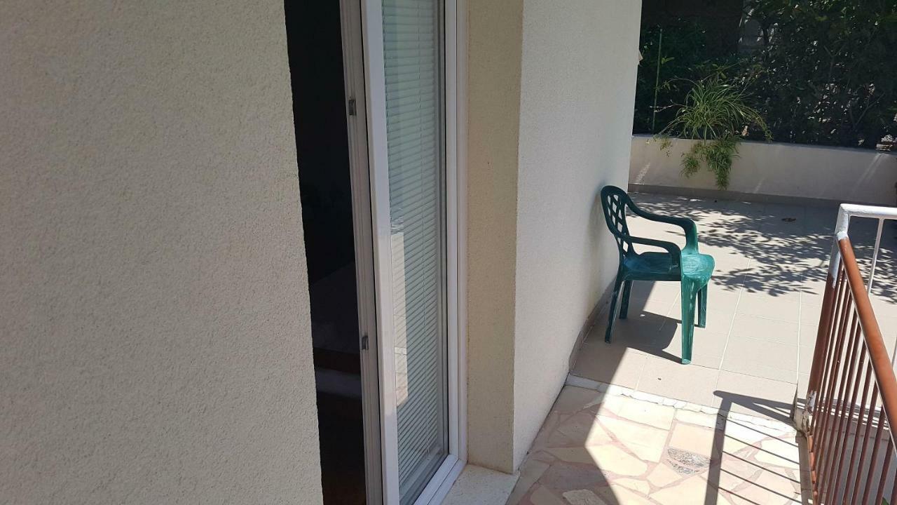 Dinka Apartament Makarska